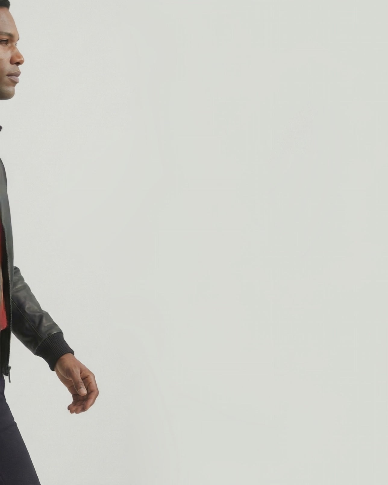 Viterbo – Classic Black Leather Bomber Jacket for Men